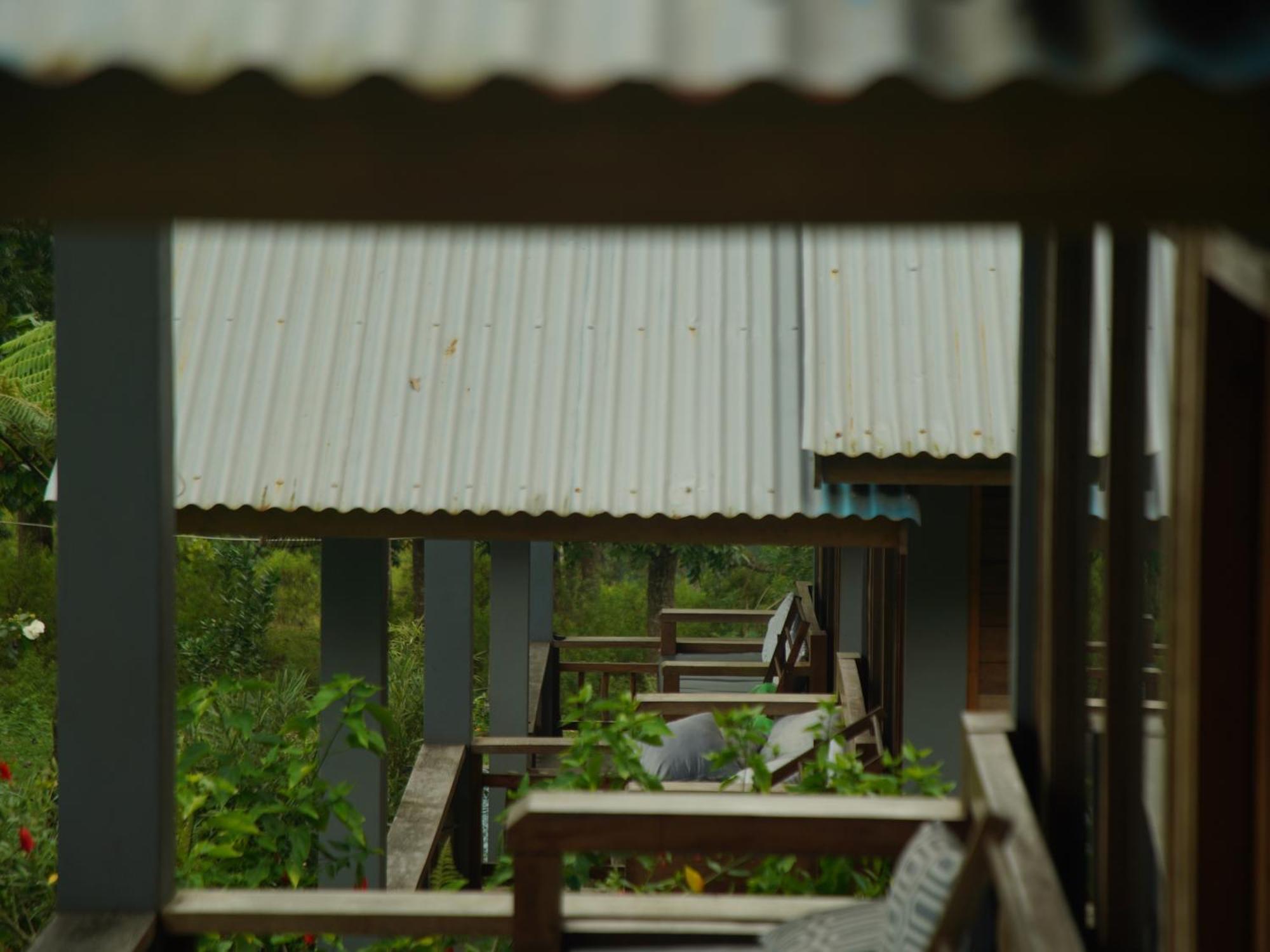 The Geckos Homestay Kelimutu Rom bilde